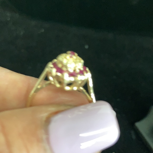 Gorgeous July Birthstone Ring Ruby,Diamonds,14k - Picture 16 of 16